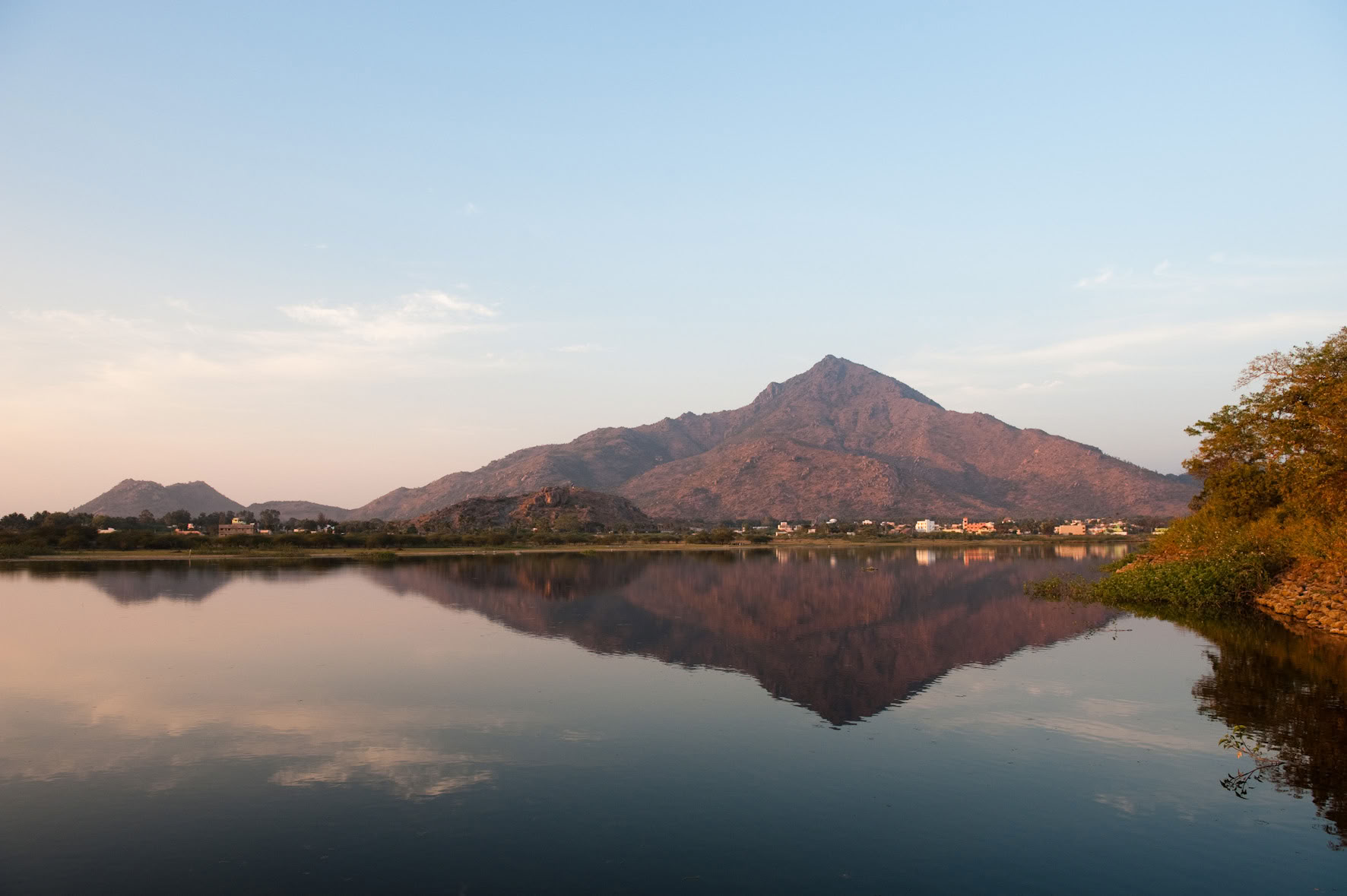 24. Jan. 21-tägiges Stilles Meditation-Detox-Ashram-Retreat Indien