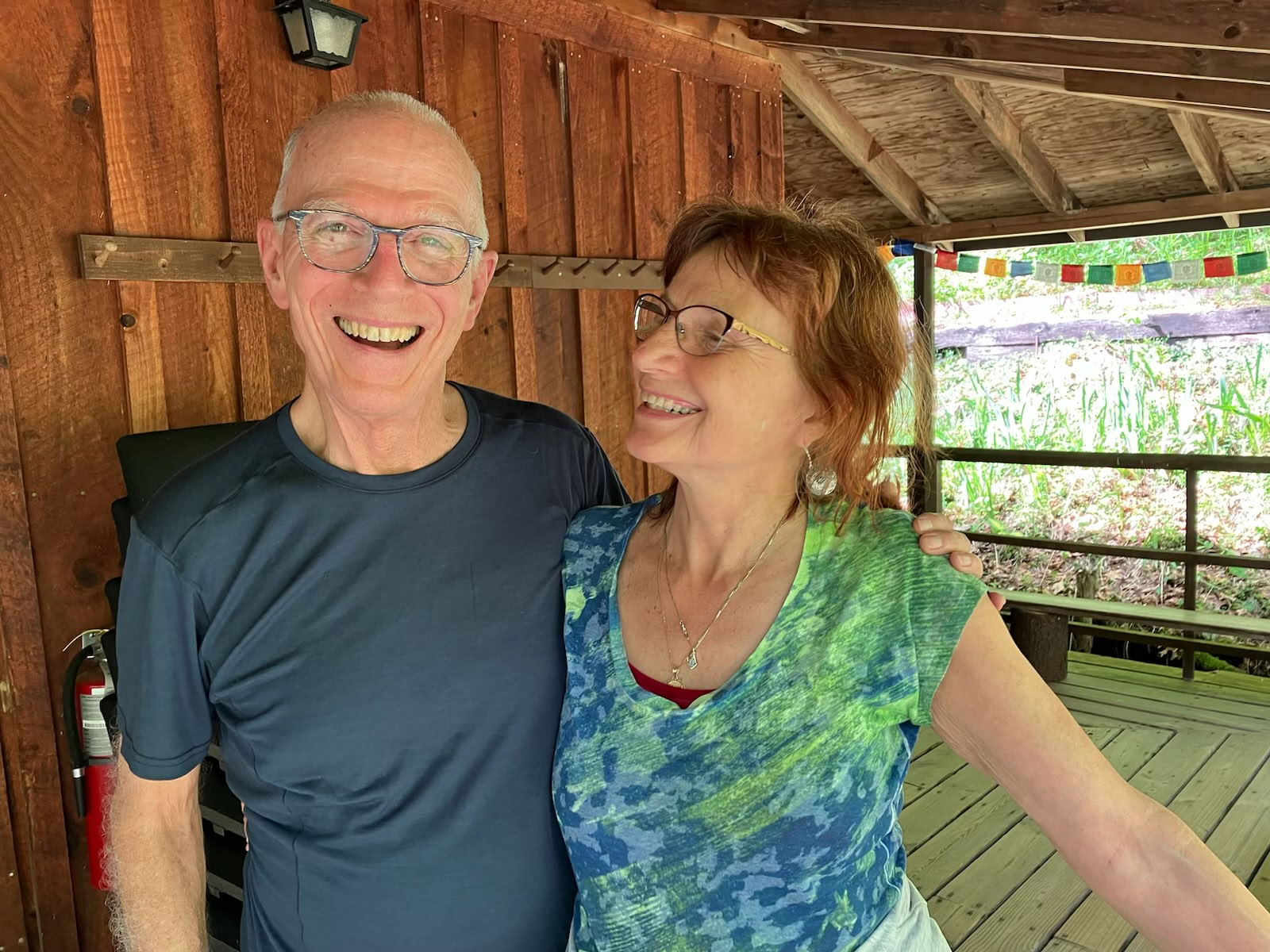 Sammeln des Blicks der Achtsamkeit: Ein Meditation-, Yoga- und Sinneswahrnehmungs-Retreat