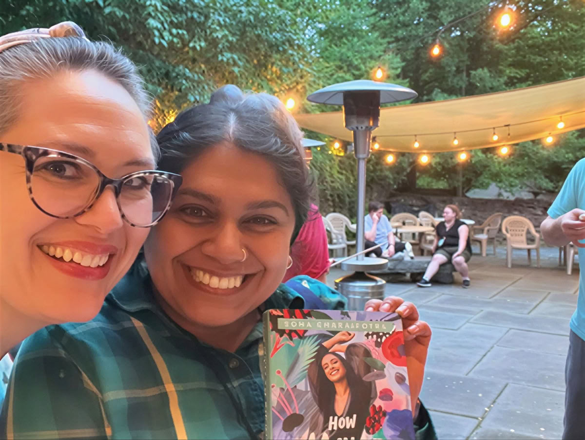 Community-Retreat mit Meg Medina: Feier von Latinx-Geschichten in Kinder- und Jugendliteratur