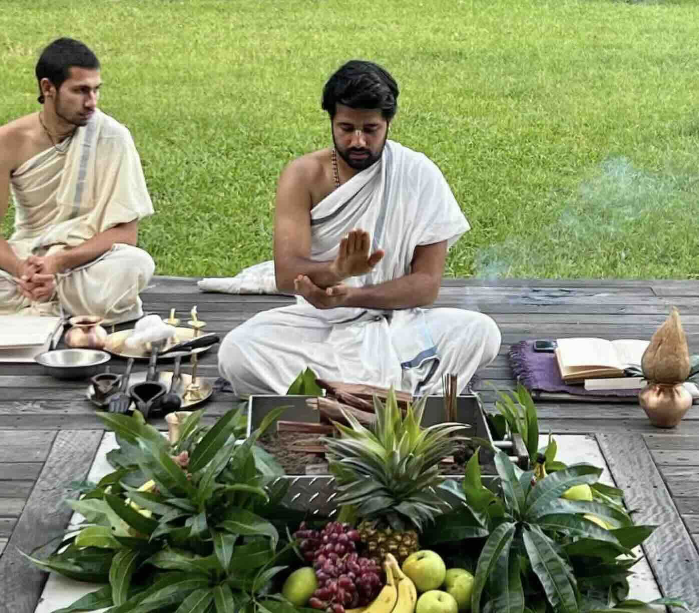 12. September - Sri Sri Radha Krishna Yagna
