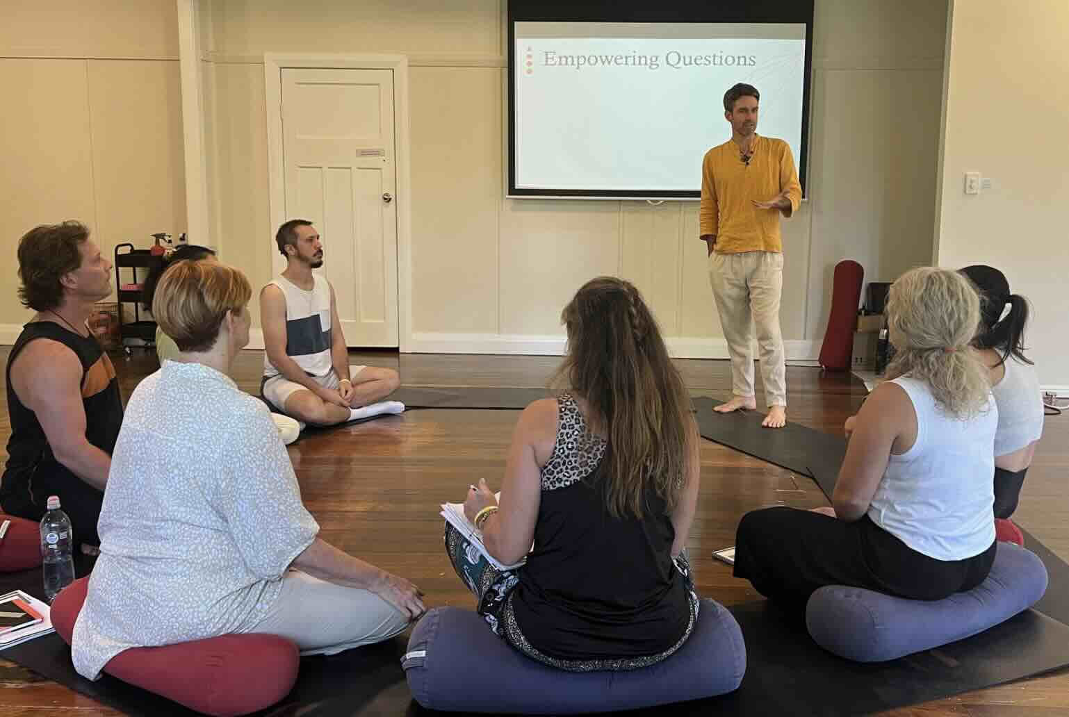 Level 1 ThaiVedic Yoga-Therapie-Ausbildung