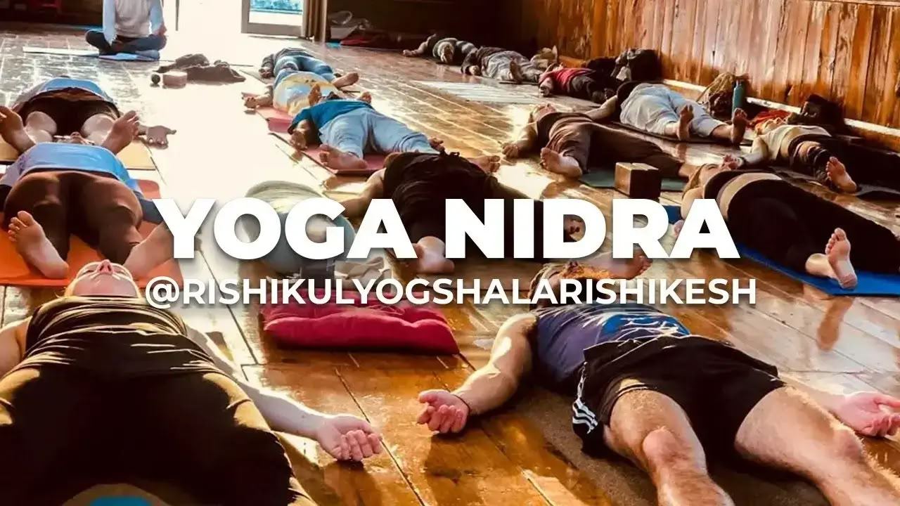 300-Stunden-Yogalehrerausbildung in Rishikesh