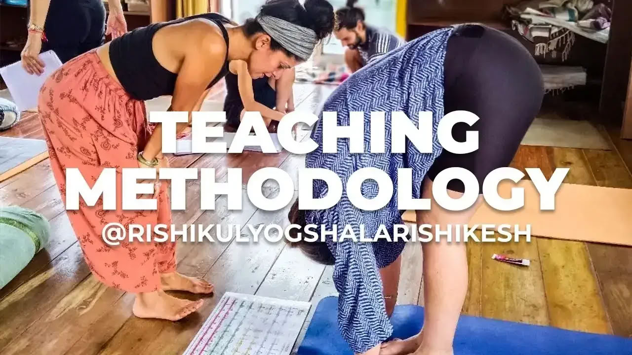 300-Stunden-Yogalehrerausbildung in Rishikesh