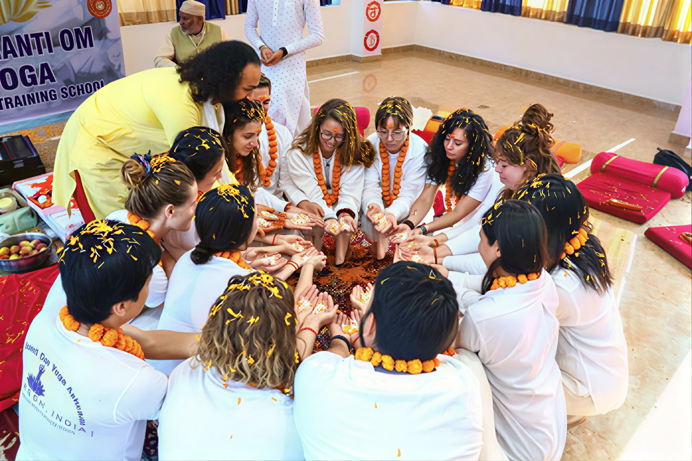 200-Stunden-Yoga-Lehrer-Ausbildungskurs in Rishikesh – 02. Aug. bis 27. Aug. 2026