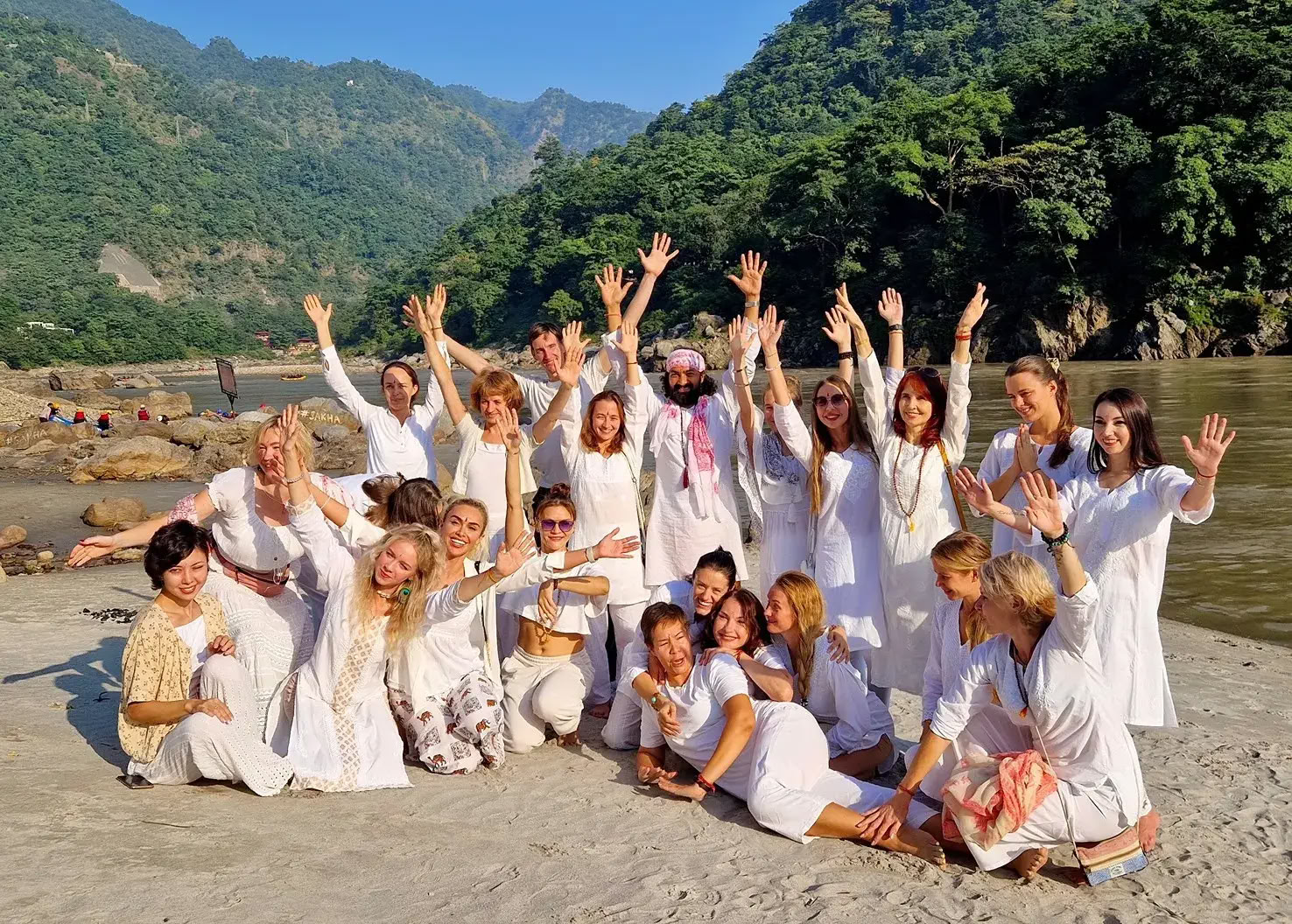 200-Stunden Ayurveda-Yoga-Lehrer-Ausbildungskurs in Rishikesh