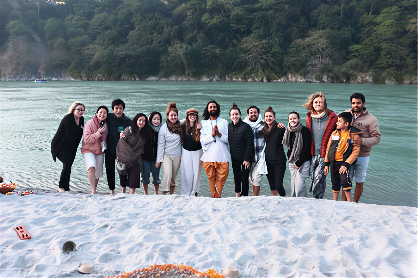 200-Stunden Ayurveda-Yoga-Lehrer-Ausbildungskurs in Rishikesh