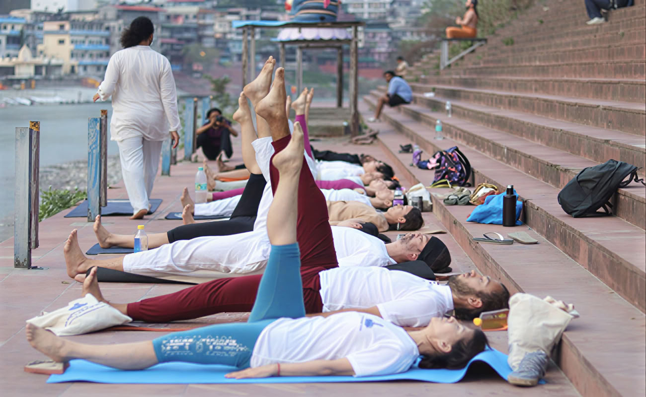 200-Stunden-Ayurveda-Yoga-Lehrerausbildung in Rishikesh, Indien