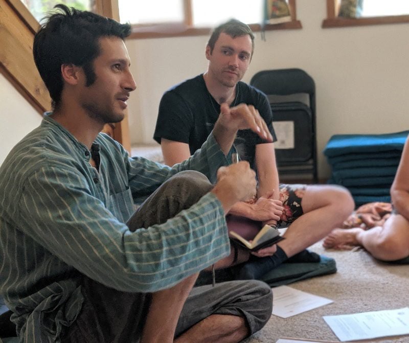 Dreimonatiges intensives Karma-Yoga-Programm – spezielle zweimonatige Version für jüngere Menschen