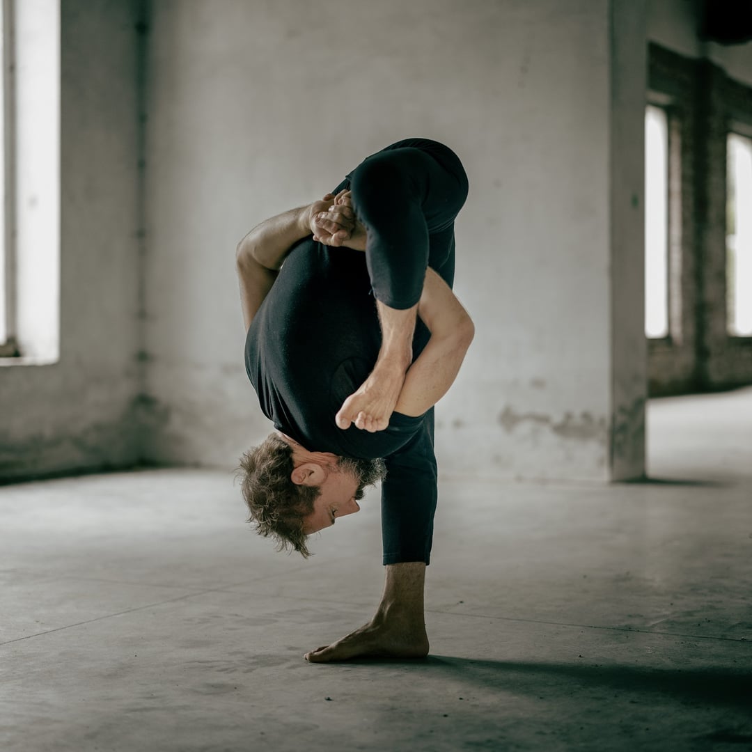 Black Lotus Yoga-Immersion