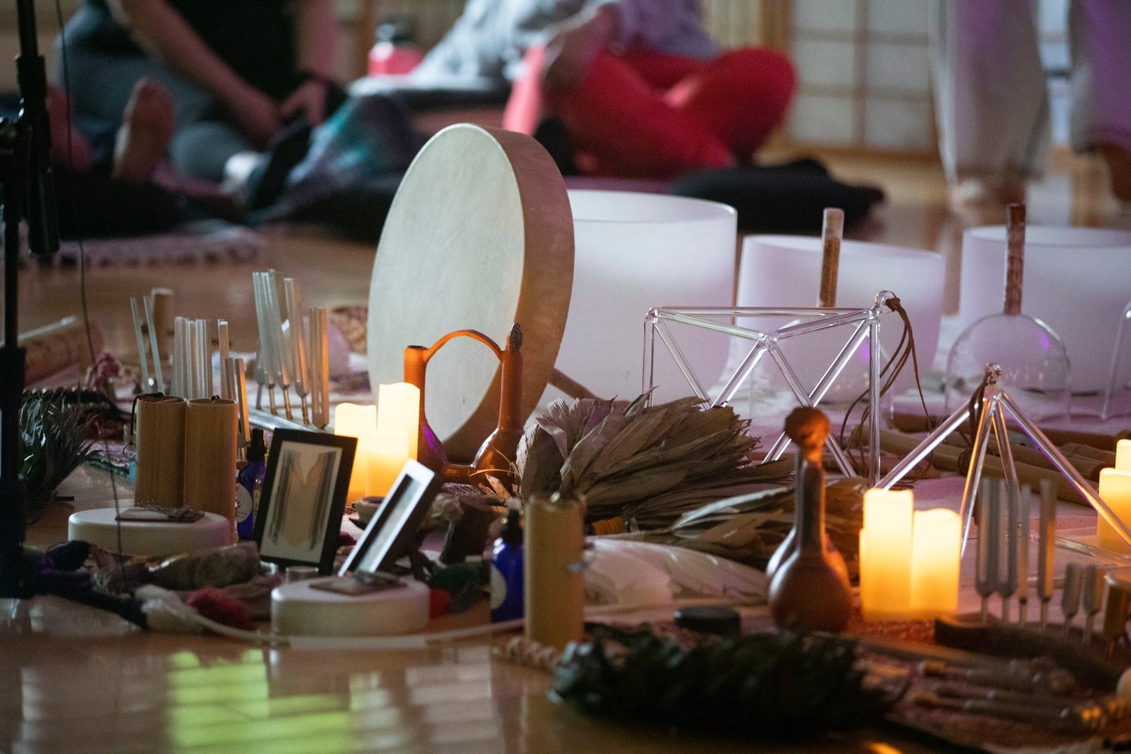 14. Jährliches Sage-Zertifizierungstraining - Modul 1: Die grundlegenden Prinzipien des SoundHealing von der alten schamanischen Tradition bis zur neuen Wissenschaft: gefolgt von Stimmgabelstudien