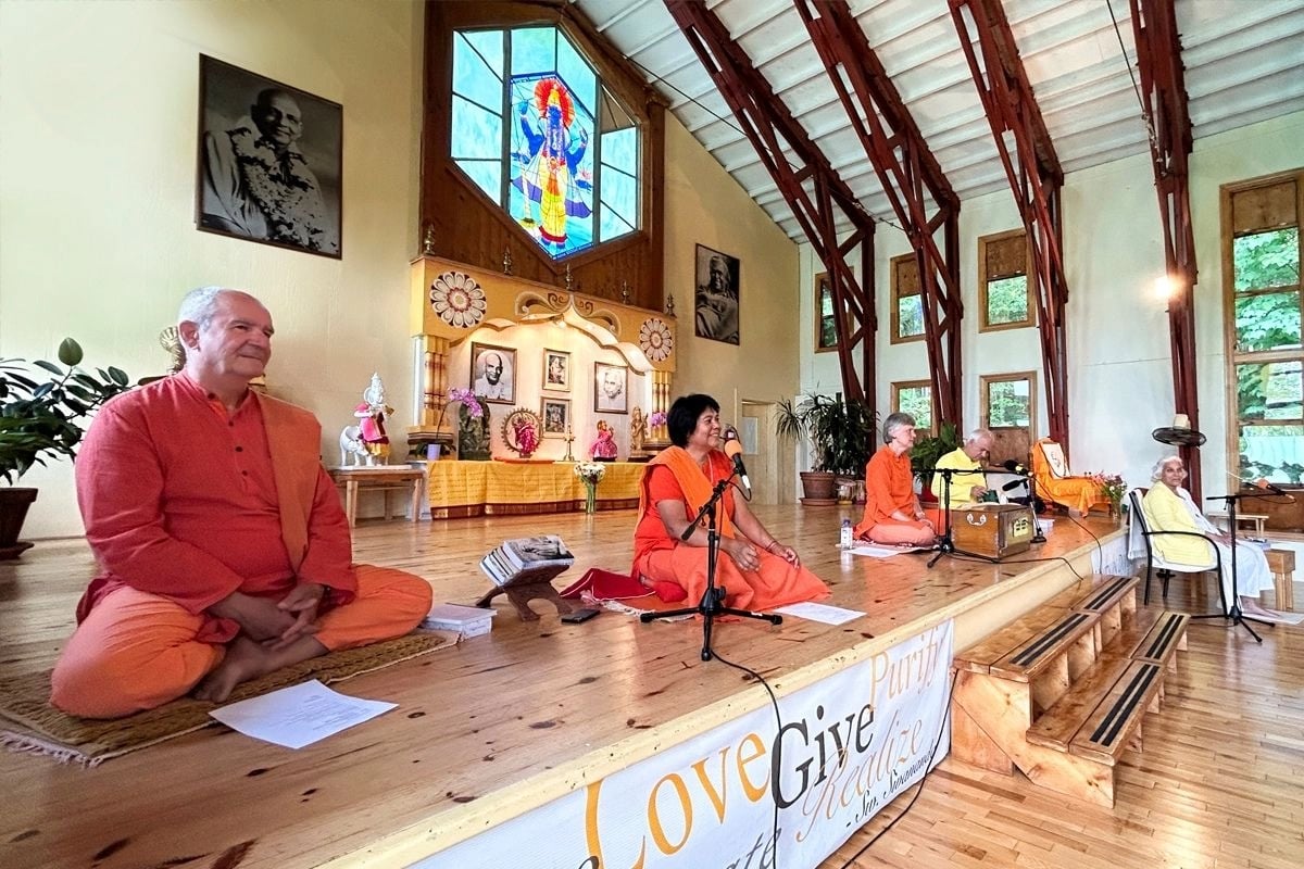 Fortgeschrittener Yogalehrer-Ausbildungskurs (ATTC)