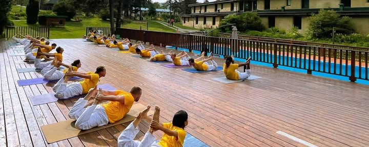 Fortgeschrittener Yogalehrer-Ausbildungskurs (ATTC)