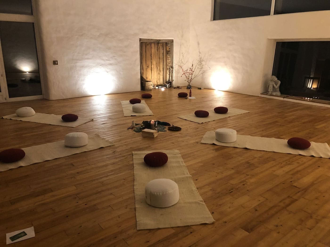 Yoga-Lehrerausbildung in Frankreich – 5. Juni – 26. Juni 2027
