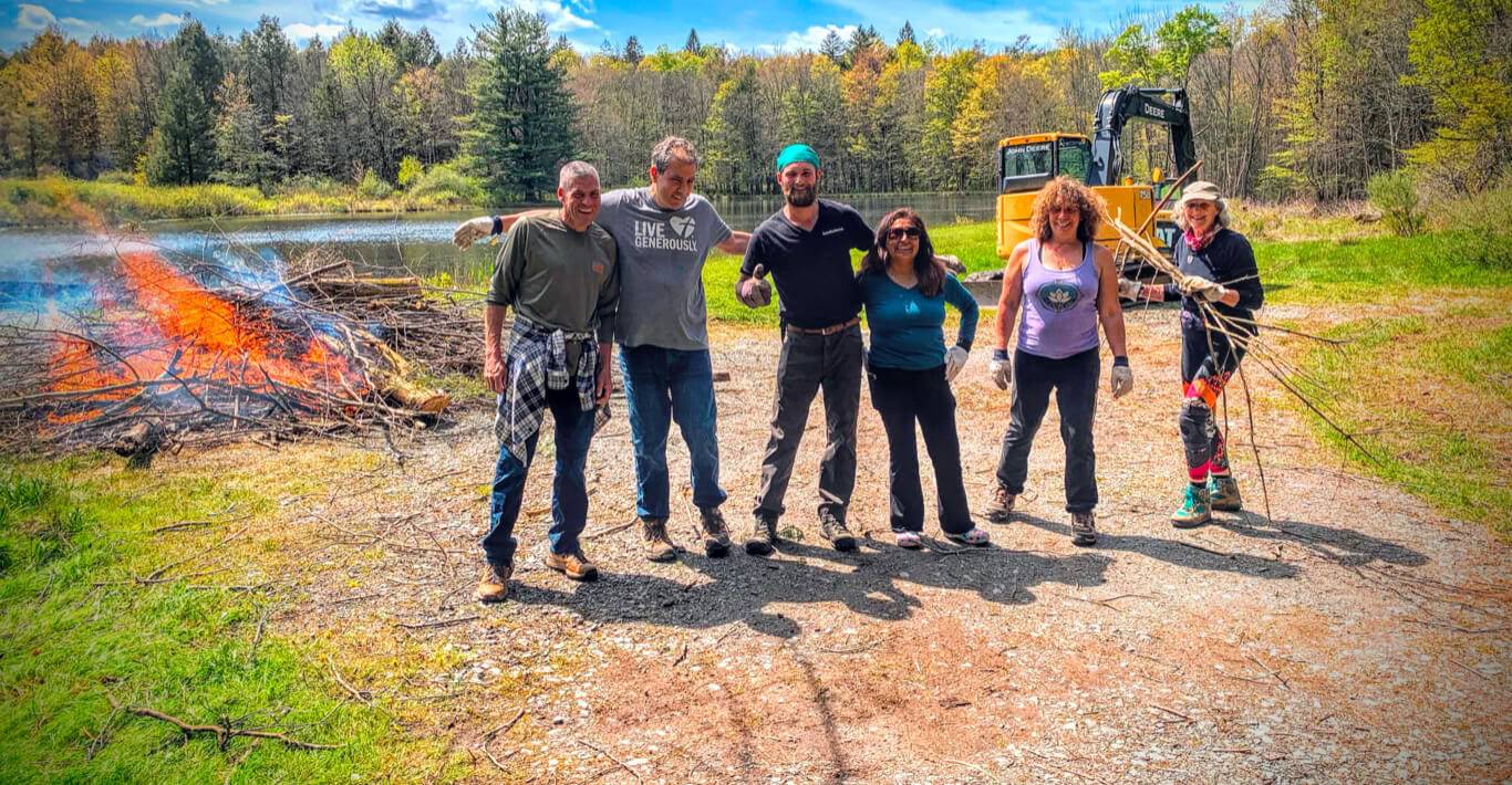 Trail Crew Getaway: Ein Karma-Yoga-Retreat