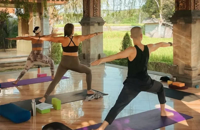 200-Stunden-Yogalehrerausbildung in Rishikesh