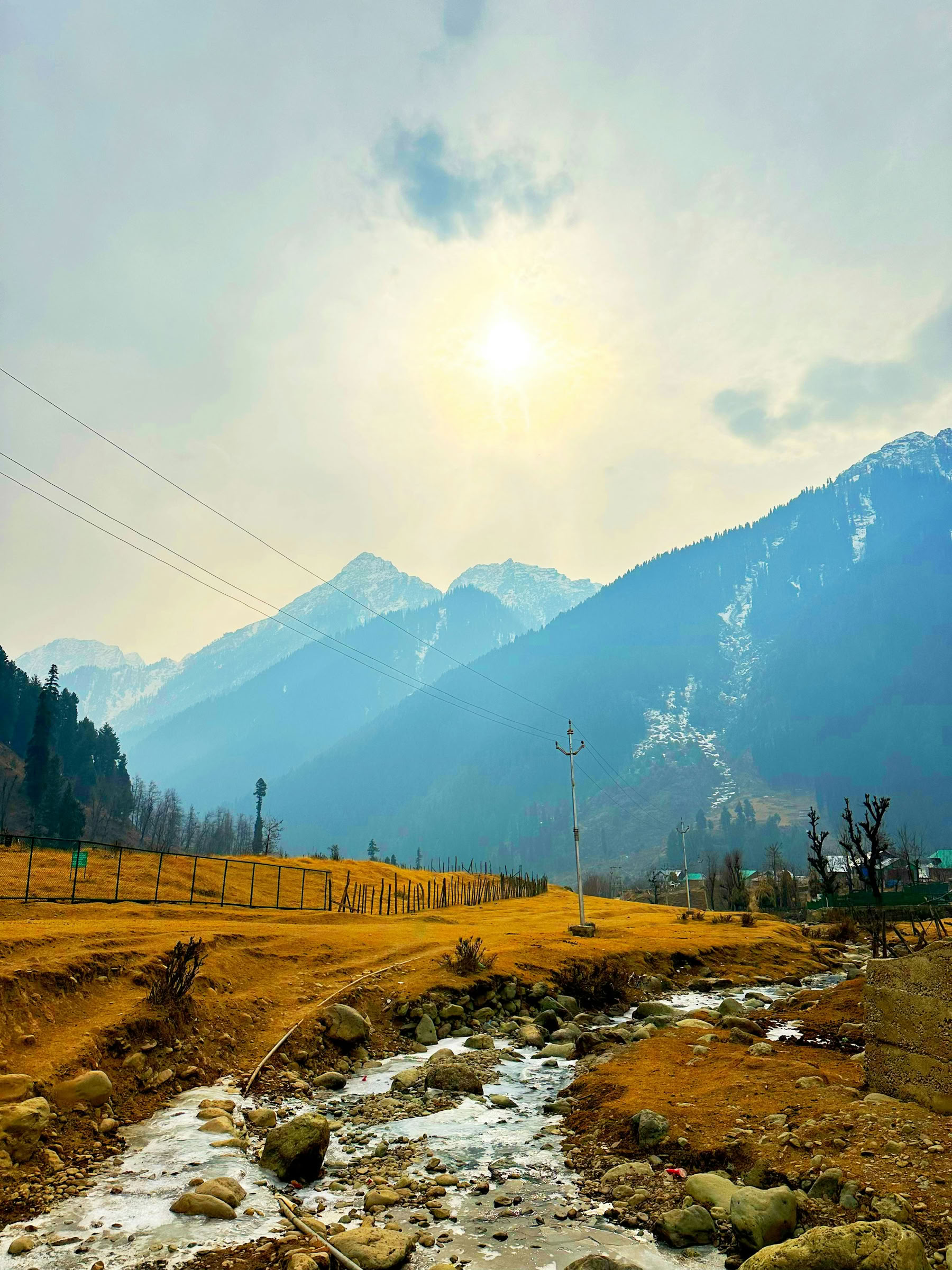 Meadows of Gold: Srinagar nach Sonmarg Alpine Escape
