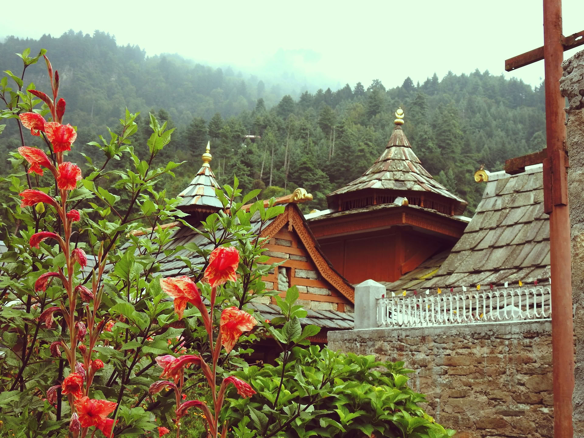 Obstgärten zu Alpentalen: Thanedar & Sangla Himalaya-Reise