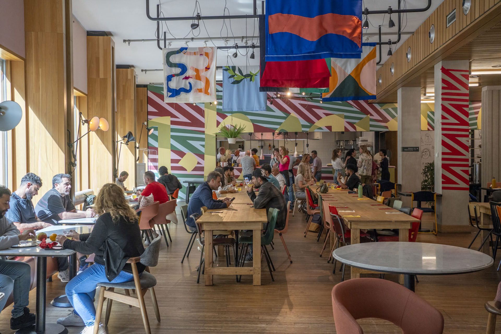 Connection Café