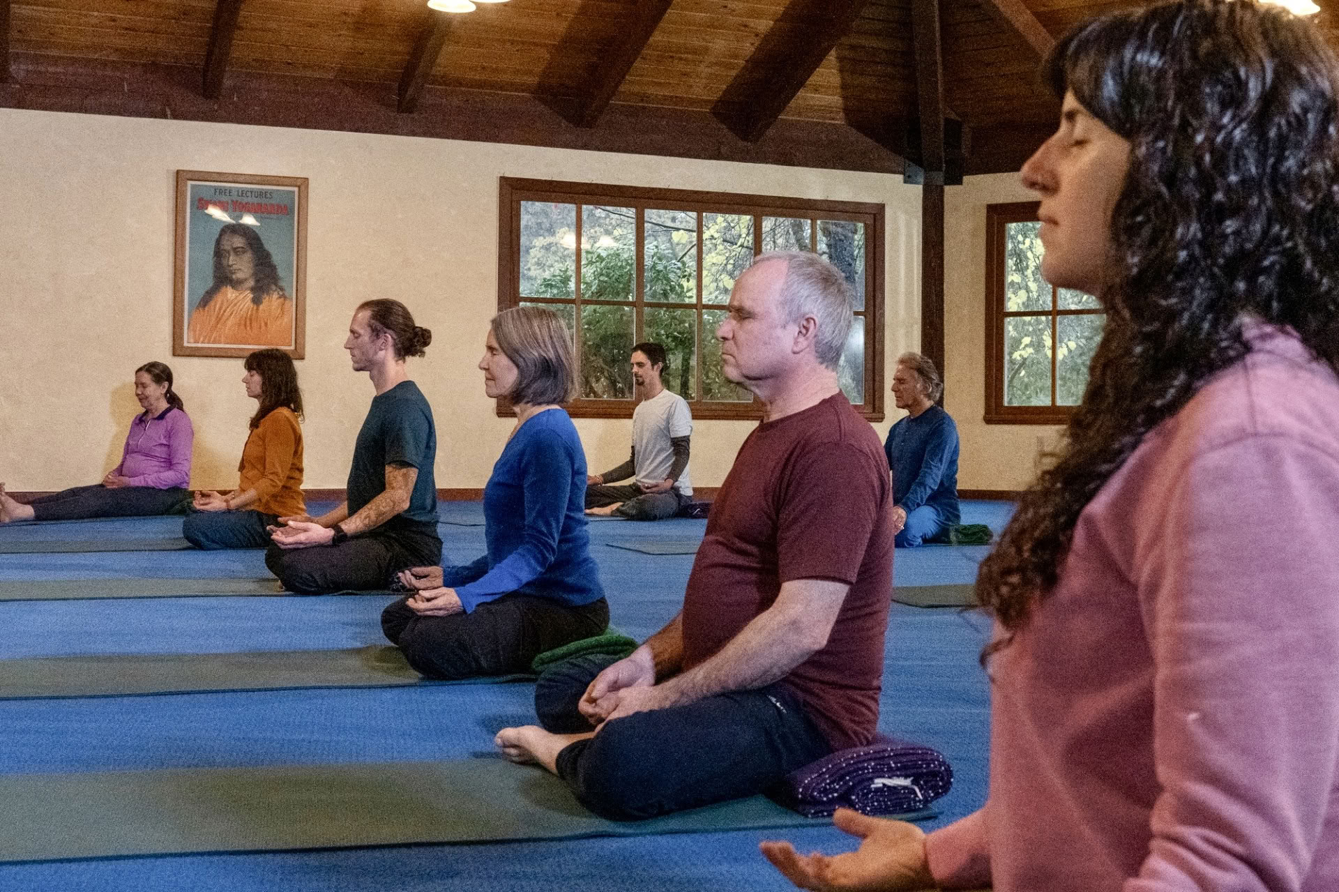 Grundlagen des Ananda Yoga