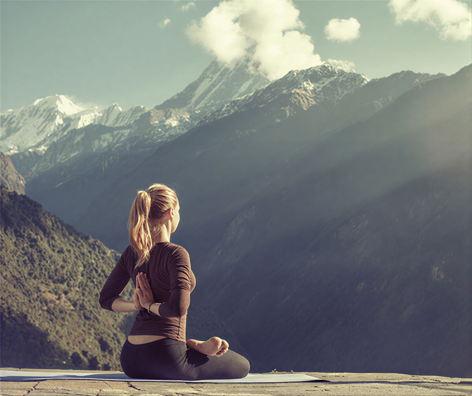 Frauen-Yoga- & Kletter-Retreat – Bishop CA