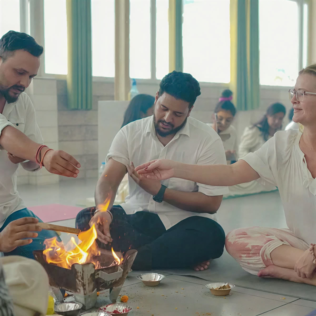 200-Stunden-Yoga-Lehrer-Ausbildungsprogramm