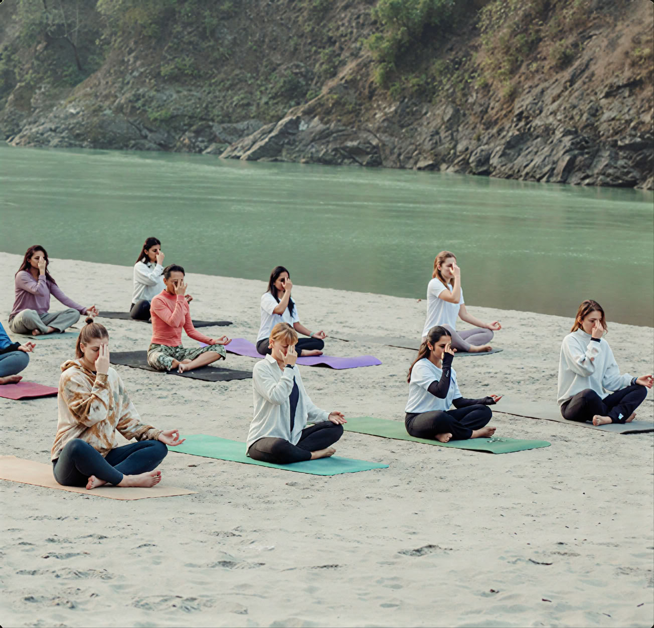 300-Stunden Yoga-Lehrer-Ausbildungsprogramm