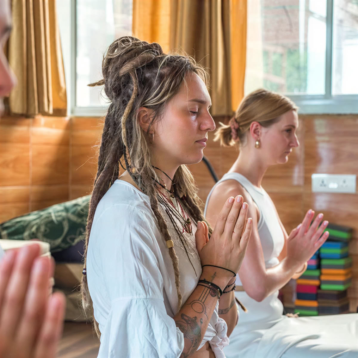 300-Stunden Yoga-Lehrer-Ausbildungsprogramm