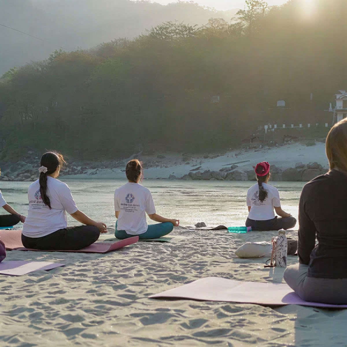 100-Stunden Yoga Lehrer Ausbildung in Rishikesh