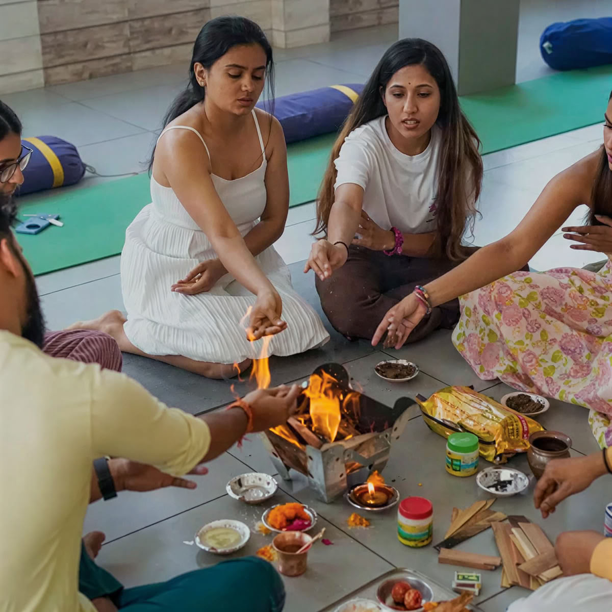 200-Stunden-Yoga-Lehrerausbildung in Rishikesh