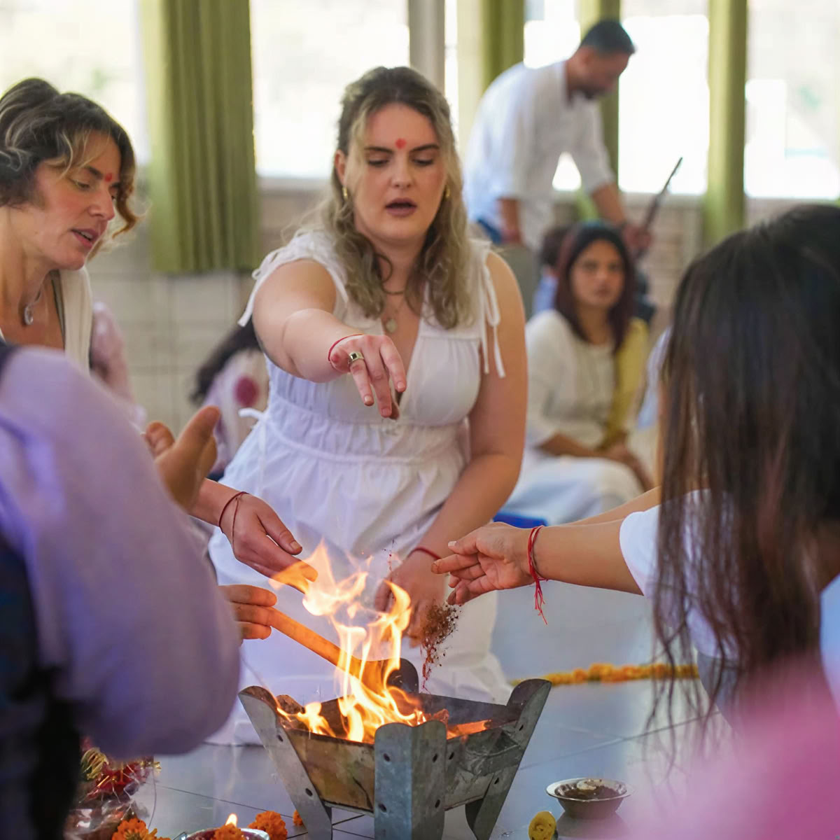 300-Stunden Yoga Teacher Training Rishikesh – 01. Mai – 27. Mai 2026