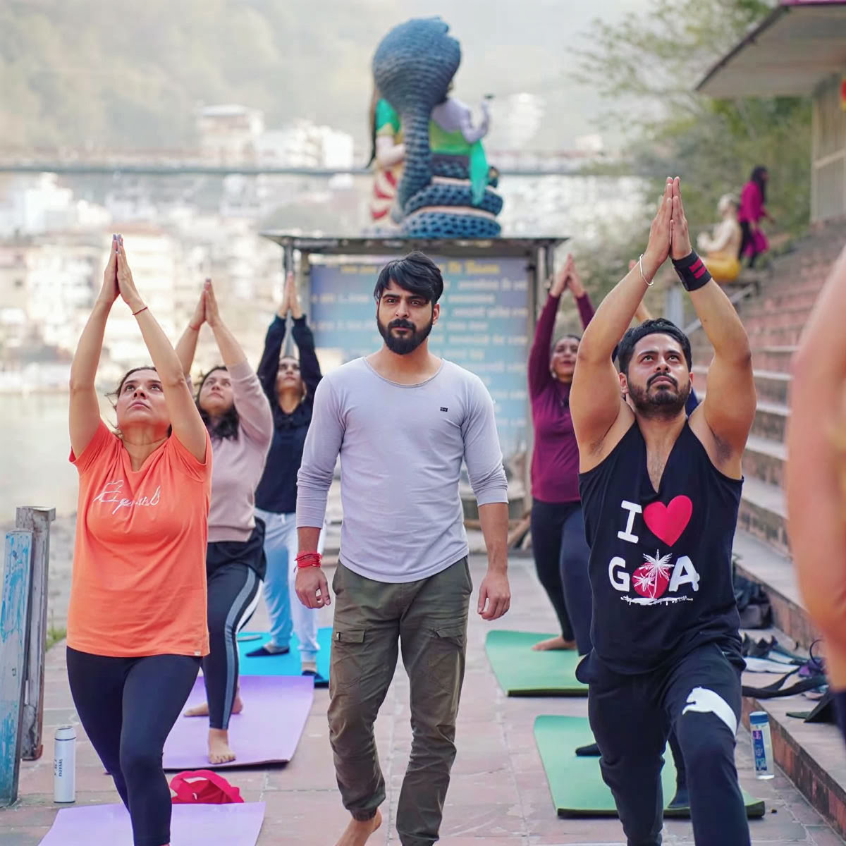 300-Stunden Yoga Teacher Training Rishikesh – 01. Mai – 27. Mai 2026