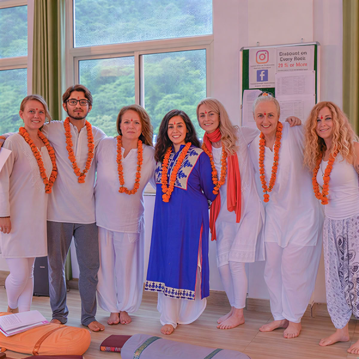 100-Stunden Traditional Kundalini Yoga Teacher Training Kurs