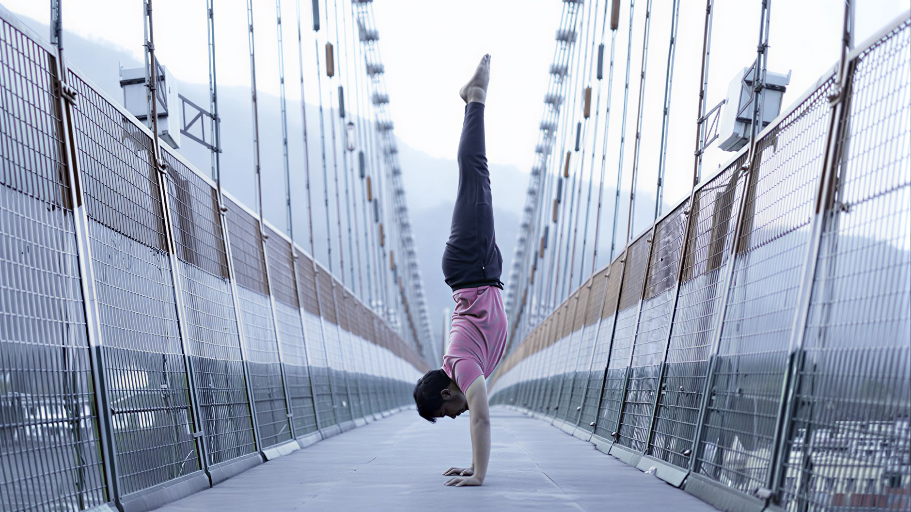 100-Stunden-Holistisches Yoga-Lehrertraining in Rishikesh