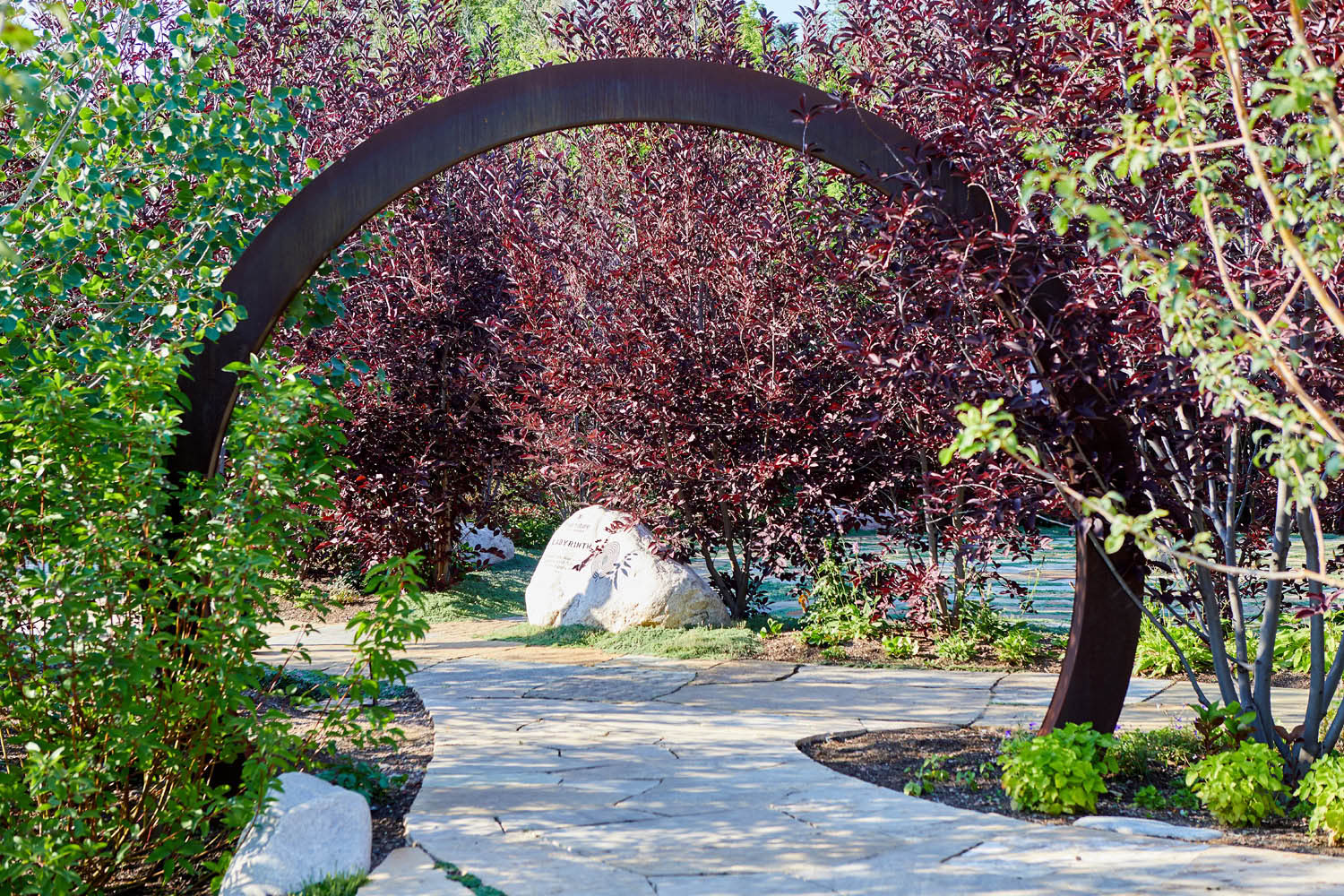 Ask A Grief Counselor: Unsere gebrochenen Herzen in Gemeinschaft erkunden | True Nature - Carbondale, CO