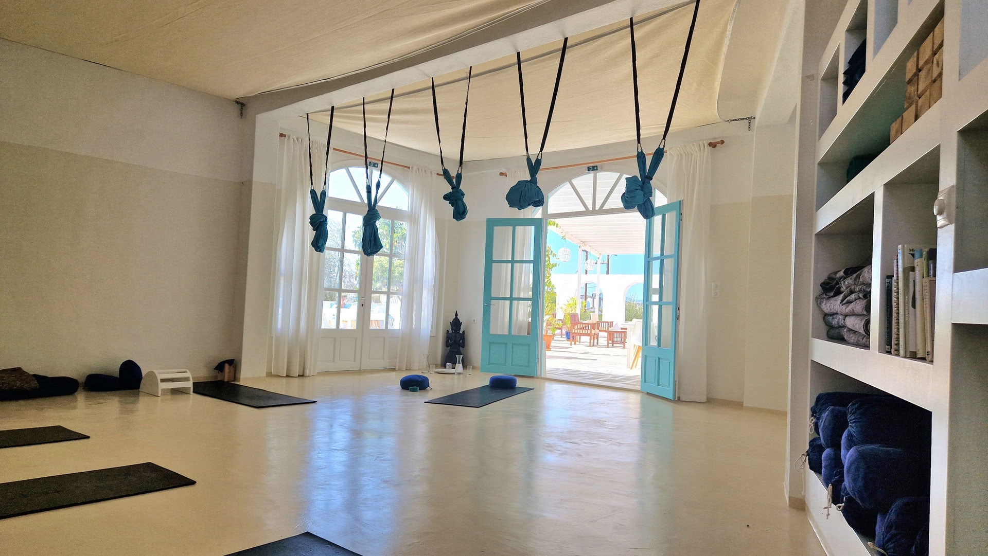 Iyengar Yoga mit Susan Holmes