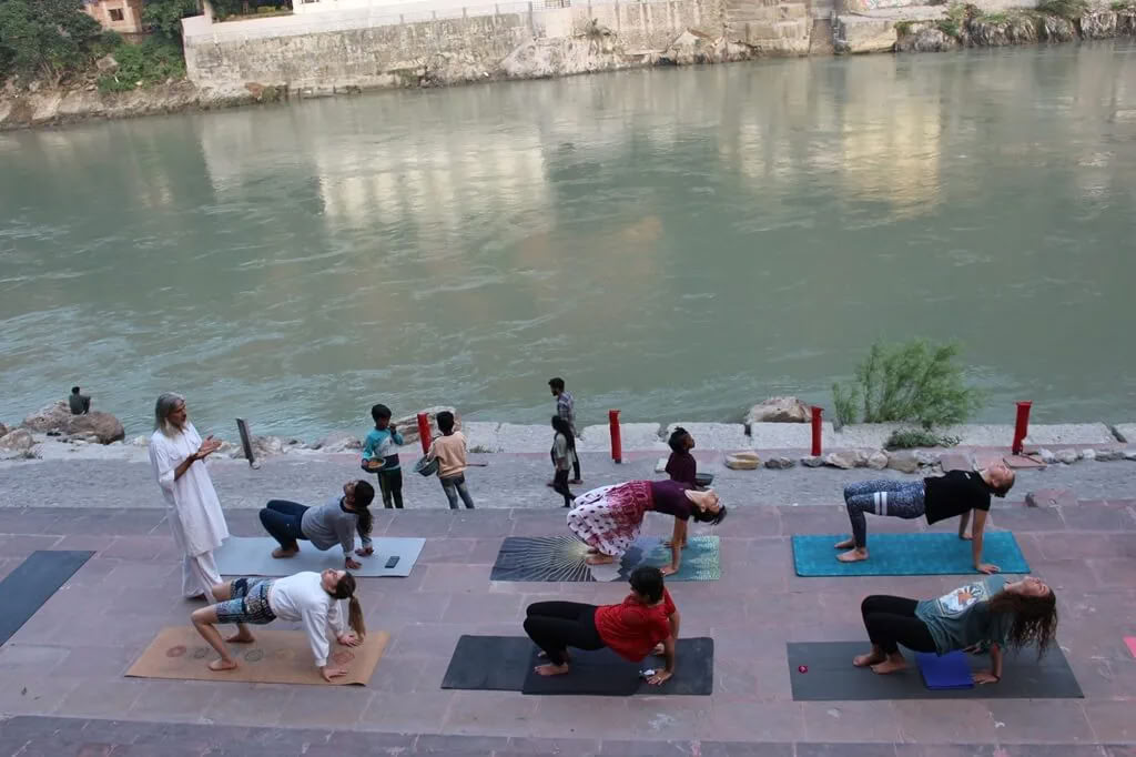 Kinder-Yoga-Retreat