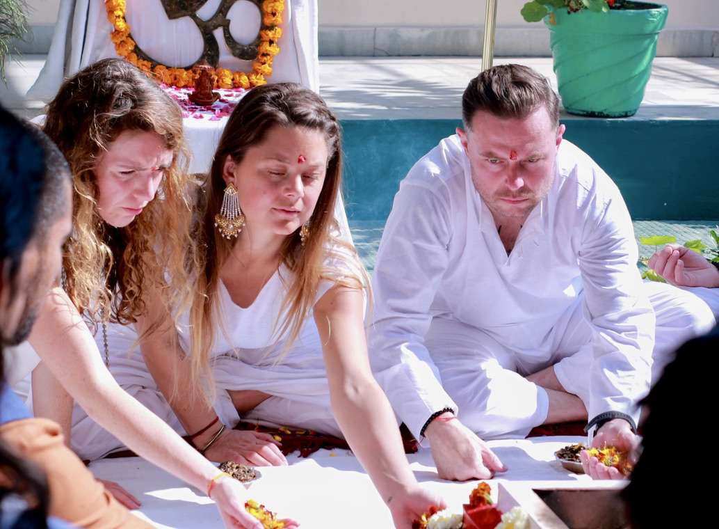 Tantra und Yoga Overseas