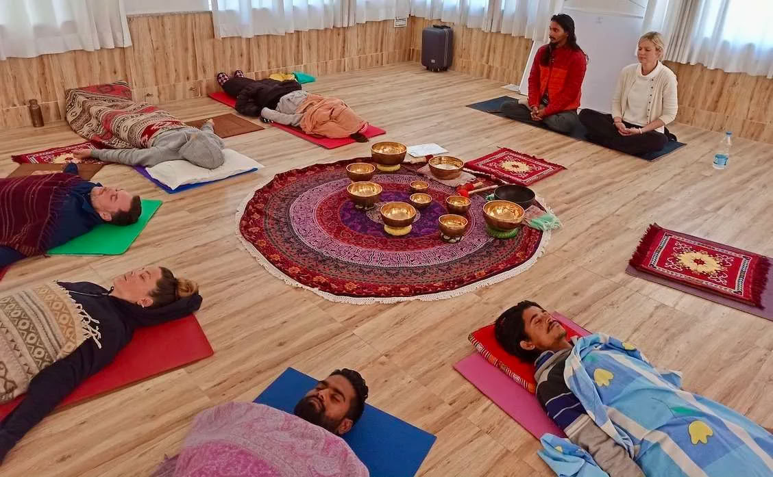 Tantra und Yoga Overseas