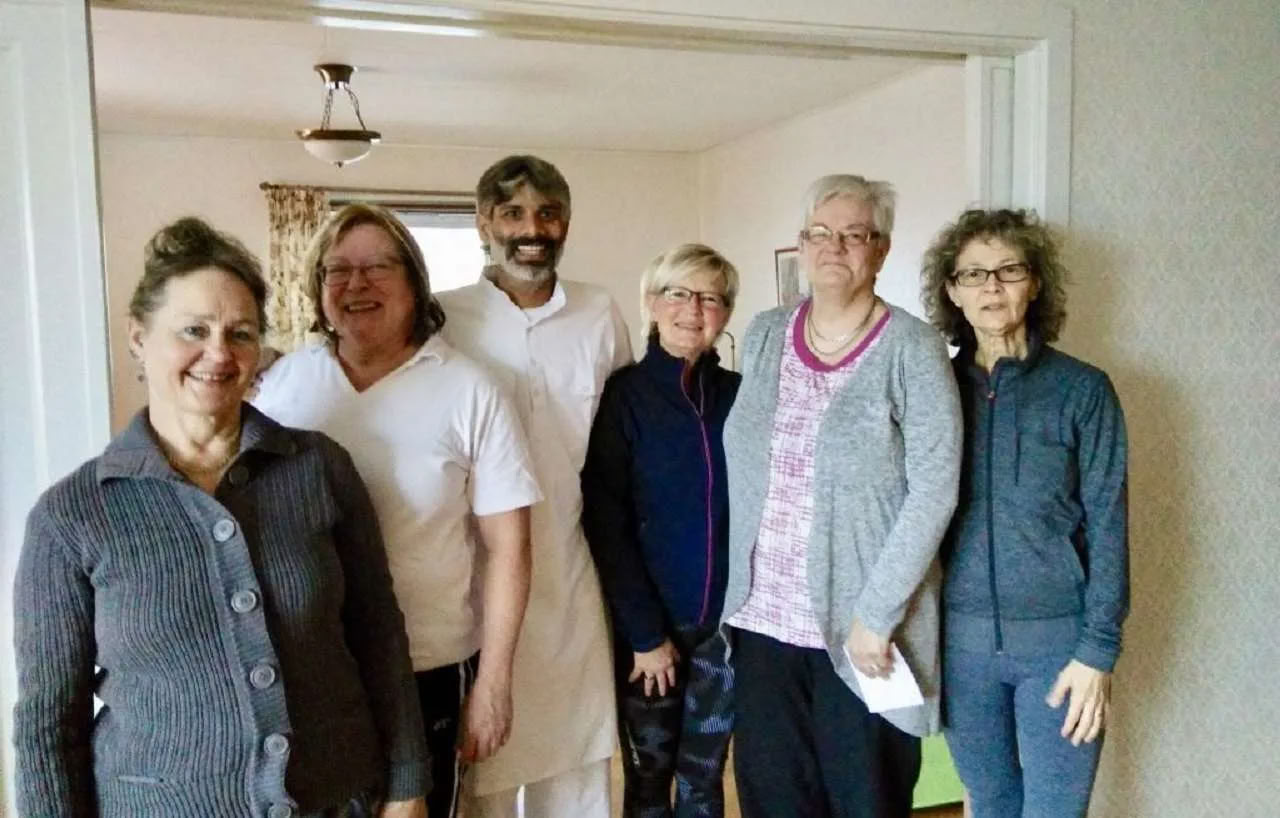Yoga-Therapie-Training Retreat in Rishikesh Indien