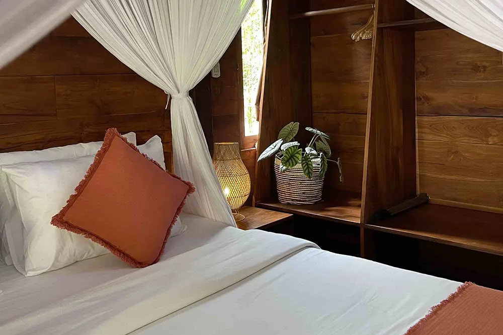 Lucidflow 100h von 300h YTT - Yoga Teacher Training Bali