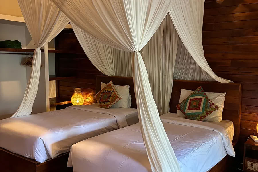 Lucidflow 100h von 300h YTT - Yoga Teacher Training Bali