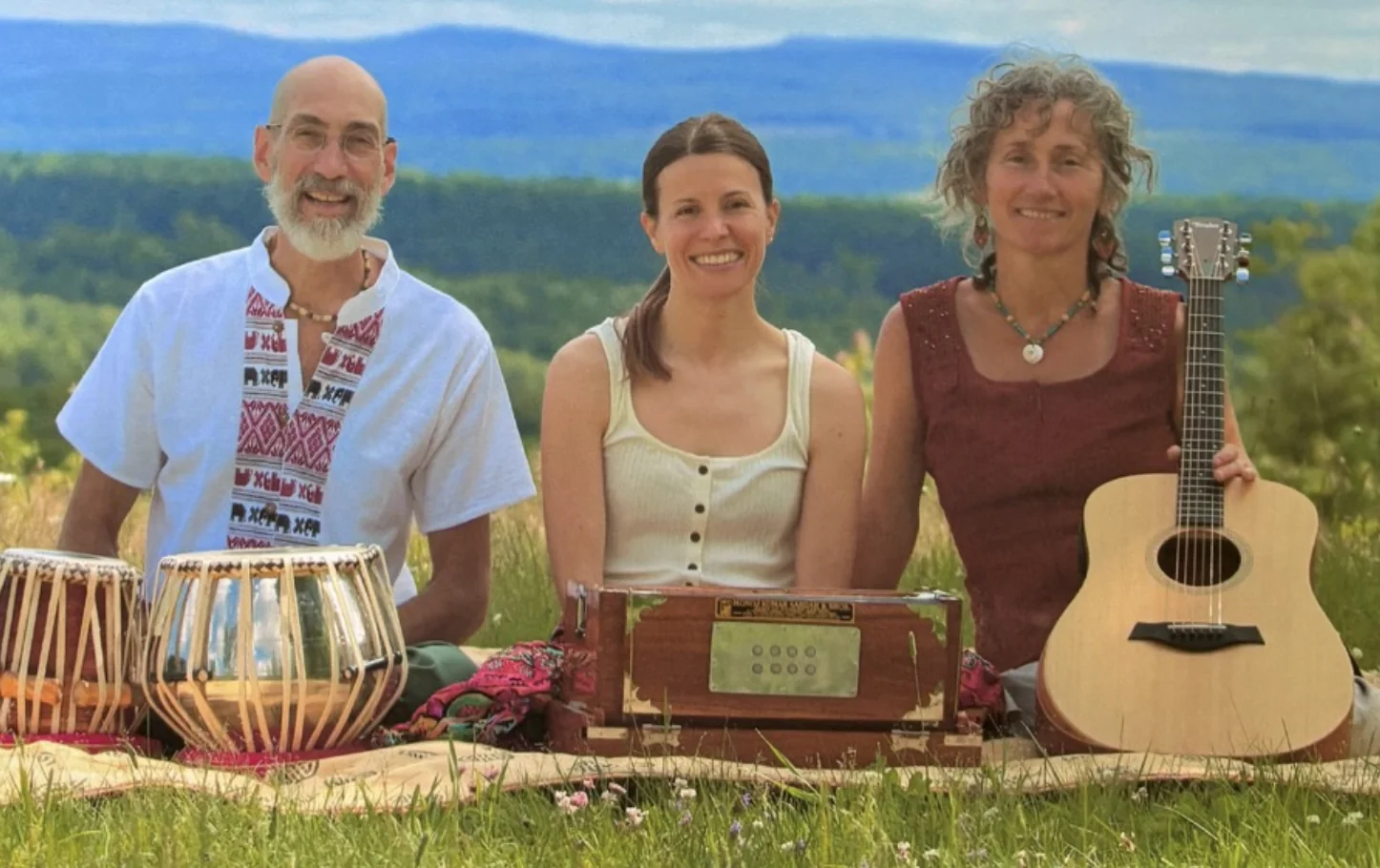 TRIO NAMASTÉ - Kirtan