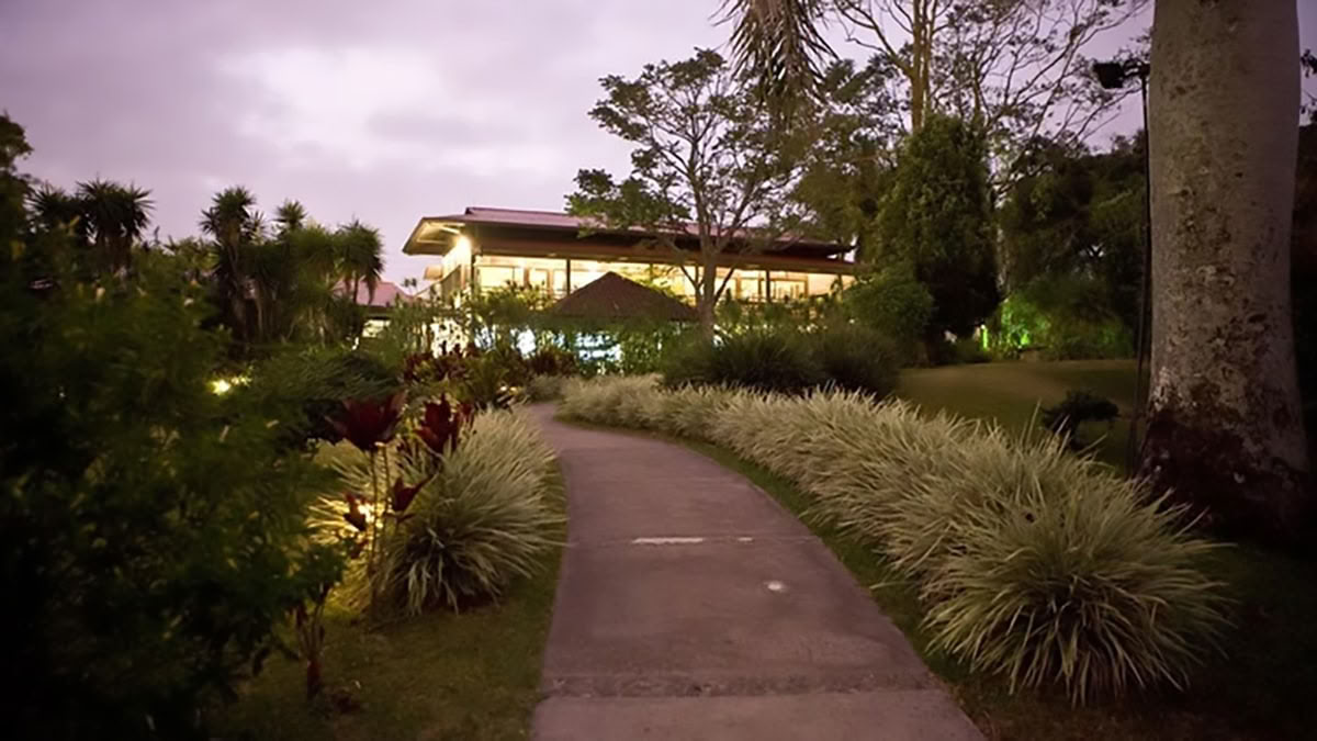 THE FASCIA WAVE Retreat: COSTA RICA