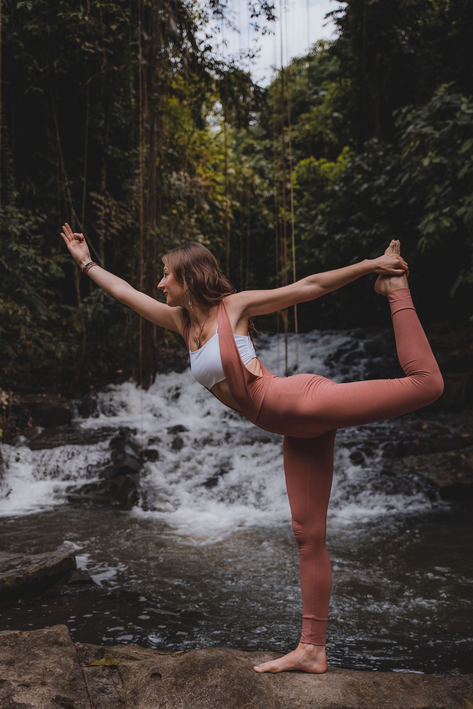 200 Std. Yoga-Lehrerausbildung in Bali, Amertham