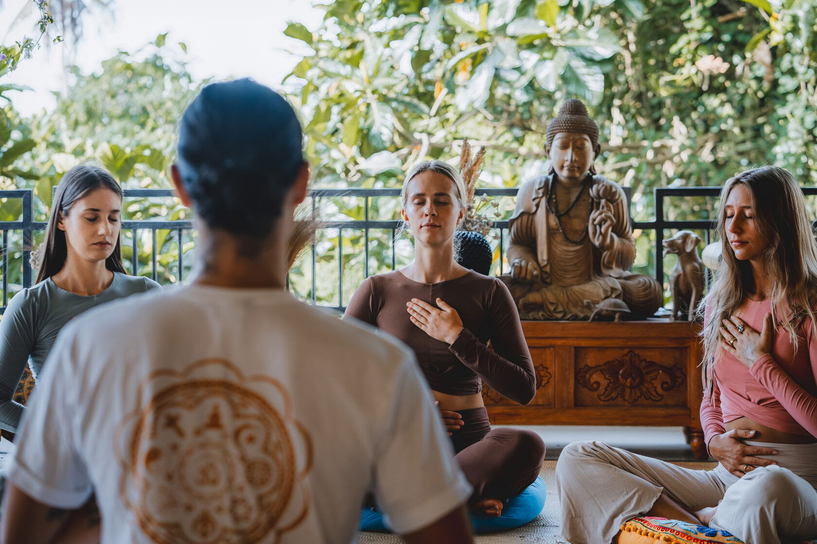 200 Std. Yoga-Lehrerausbildung in Bali, Amertham