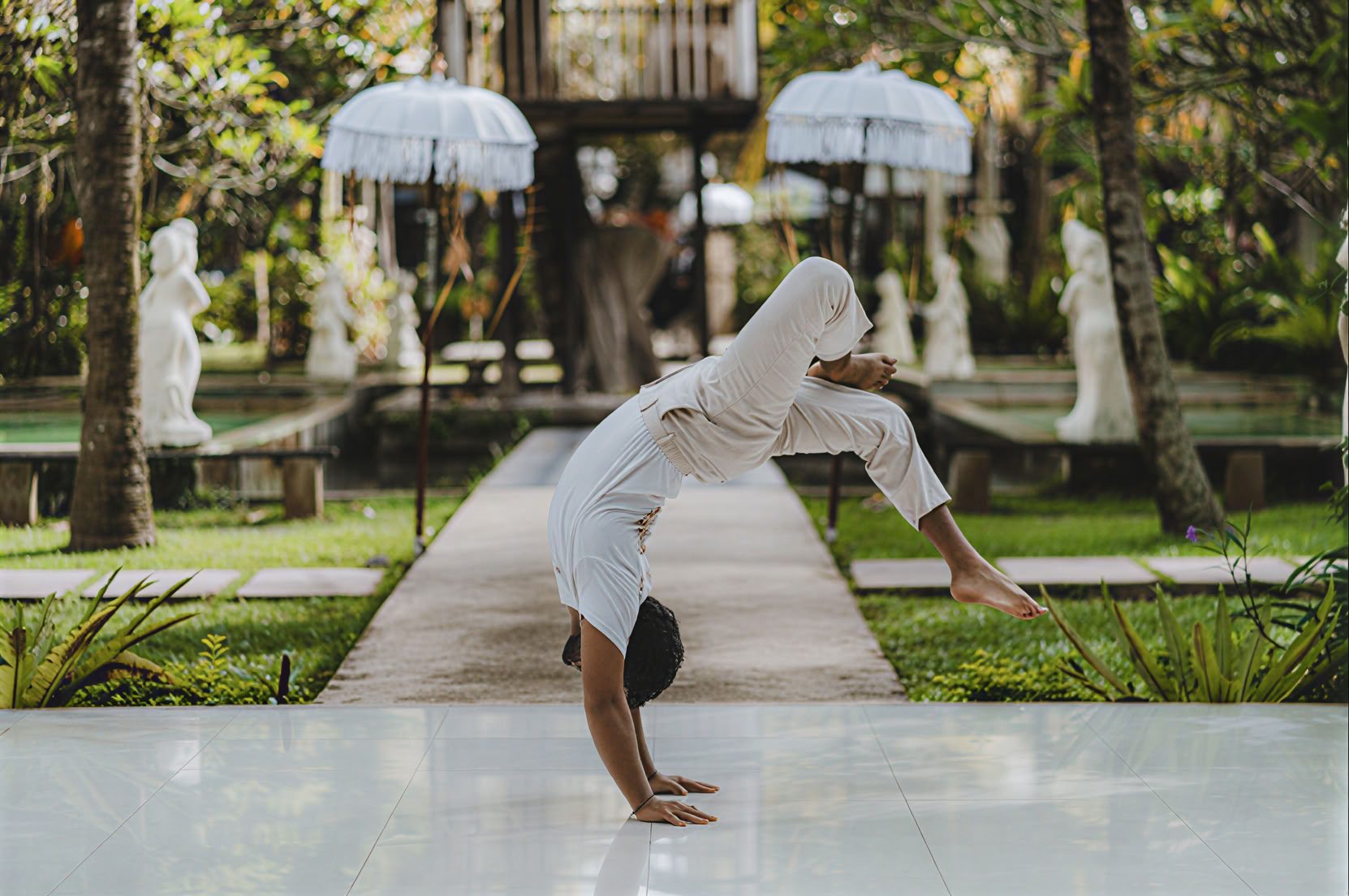 200 Std. Yoga-Lehrerausbildung in Bali, Amertham