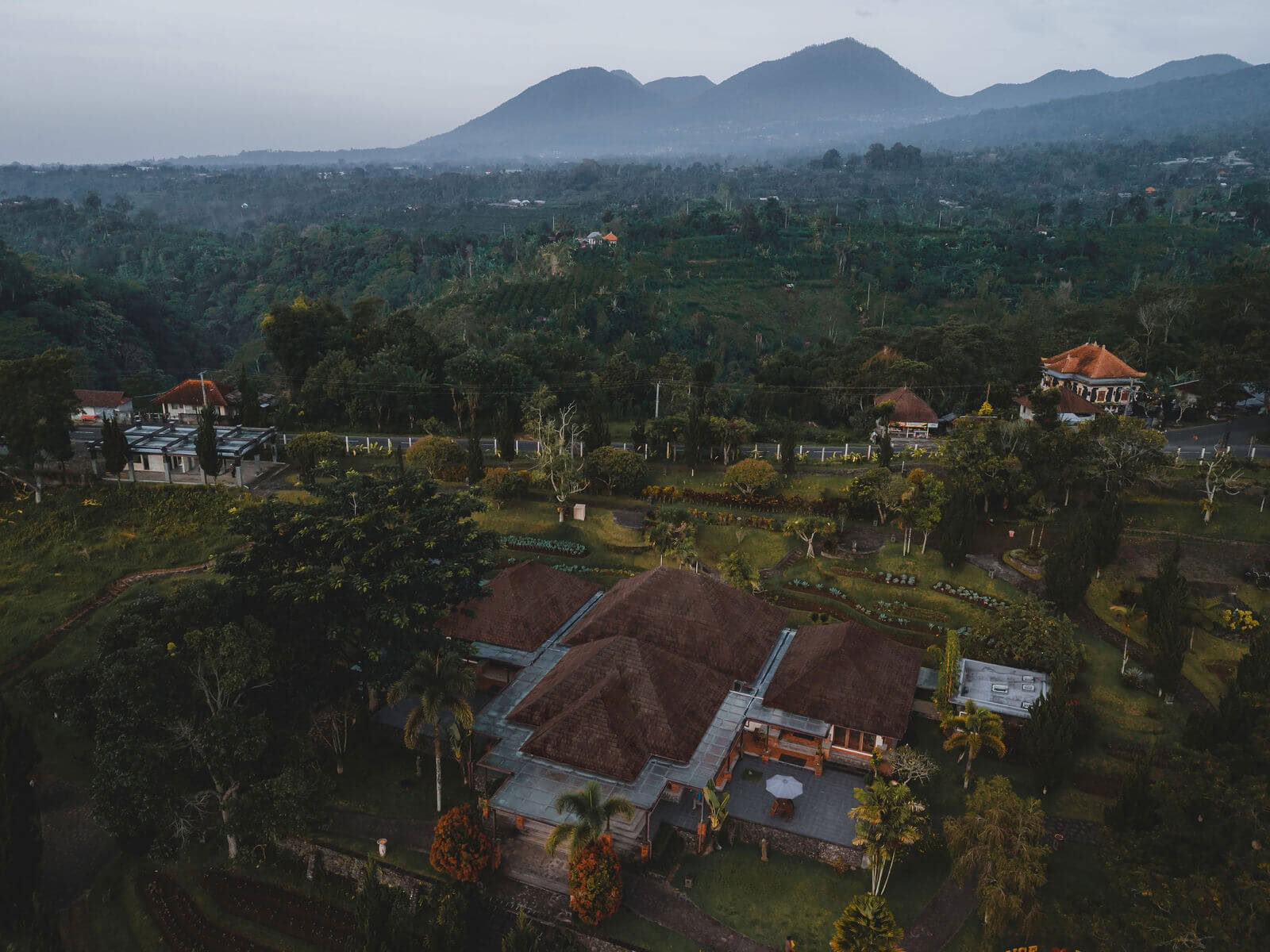 Meditationslehrerausbildung in Bali, Pelaga