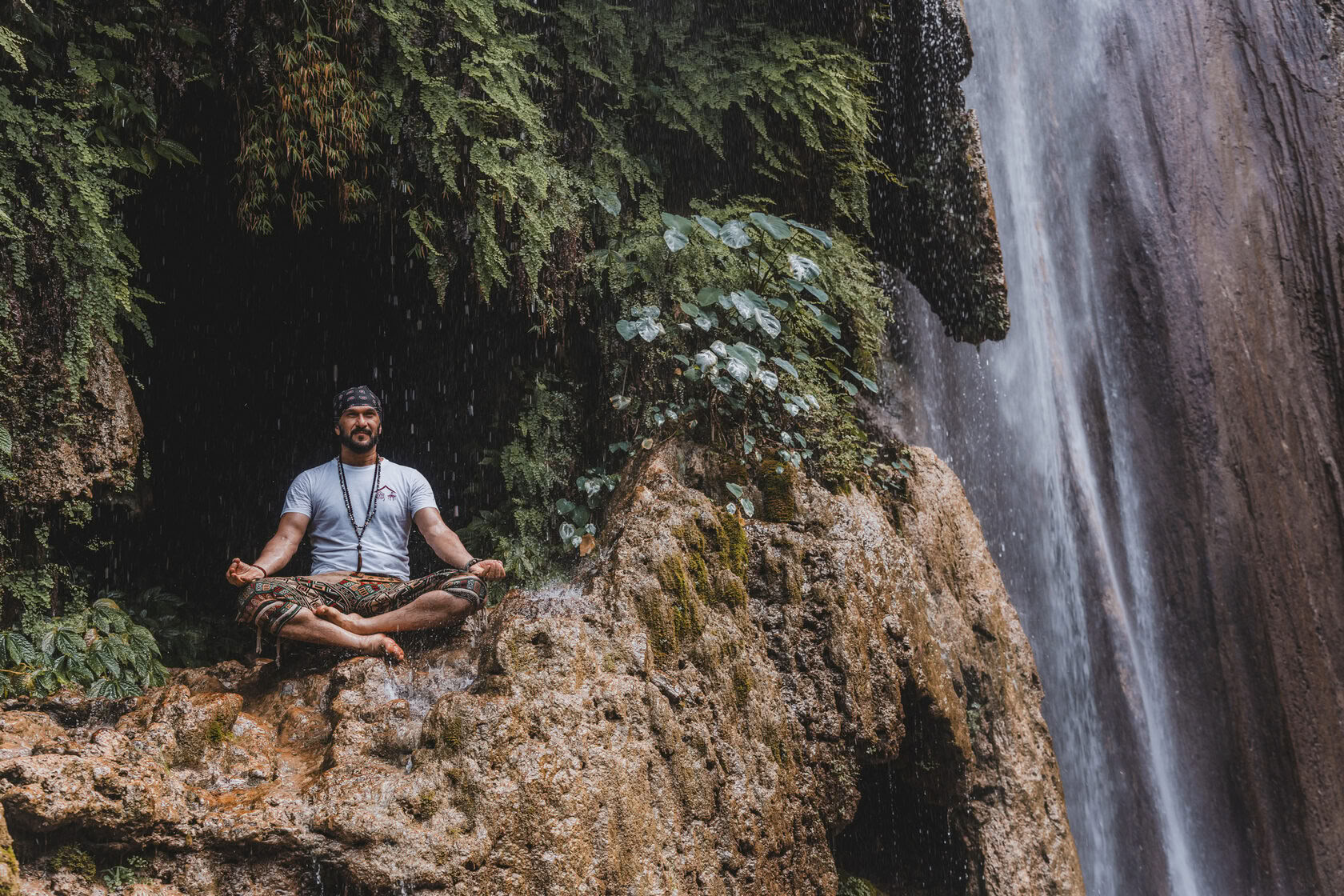 300-Stunden Yoga Lehrer Ausbildung in Rishikesh – 5. Okt. – 3. Nov. 2026