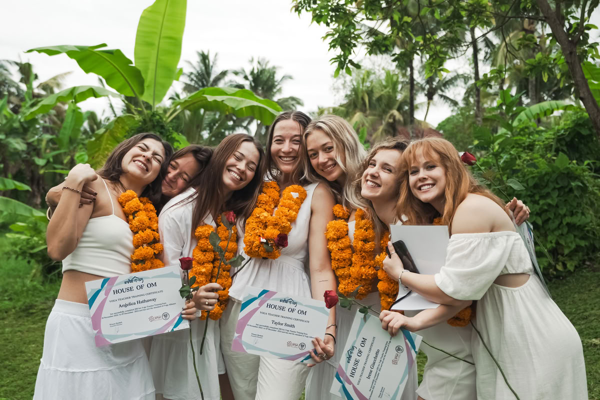 200-Stunden-Yoga-Lehrer-Ausbildung