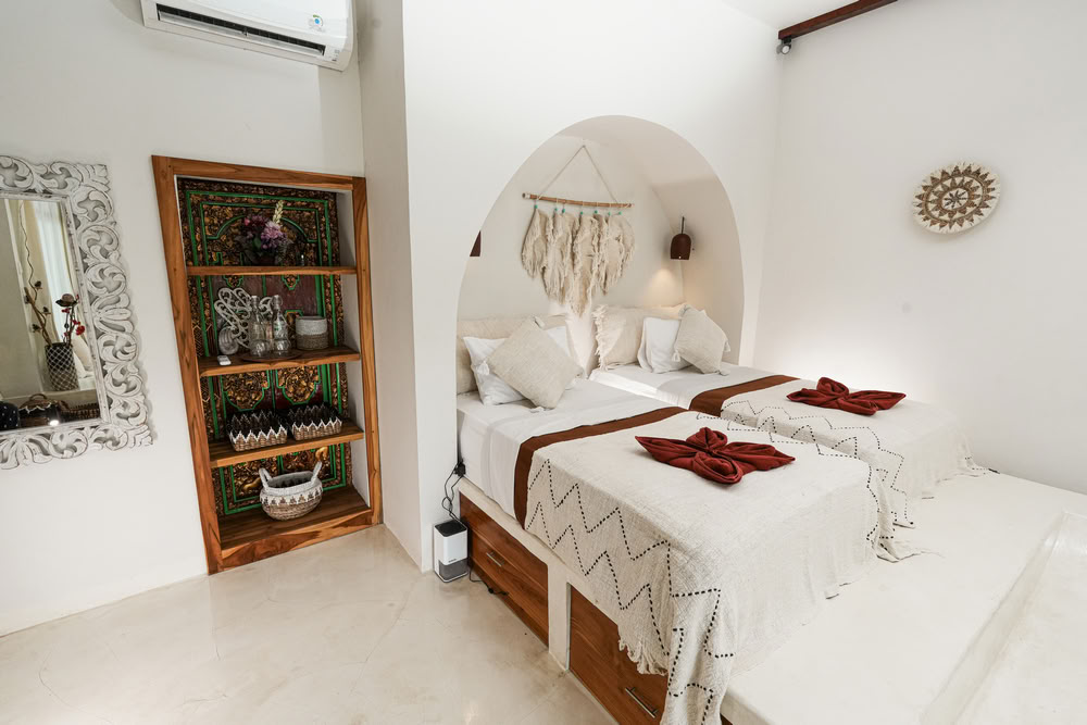 200-Stunden/ 300-Stunden Hybrid Yoga Teacher Training – 26. Jul - 4. Aug